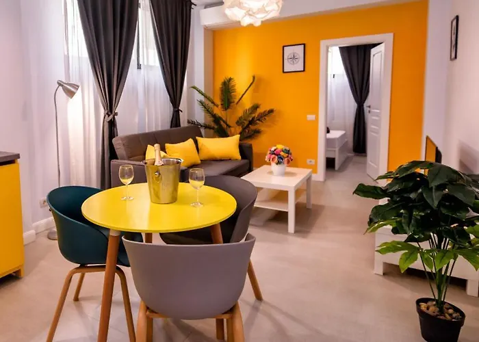 Aquarium Economy 6 Lägenhet