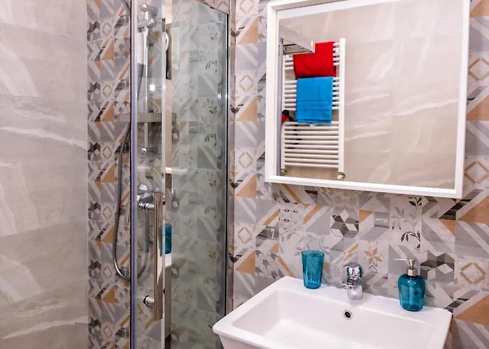 Aquarium Economy 6 * Năvodari