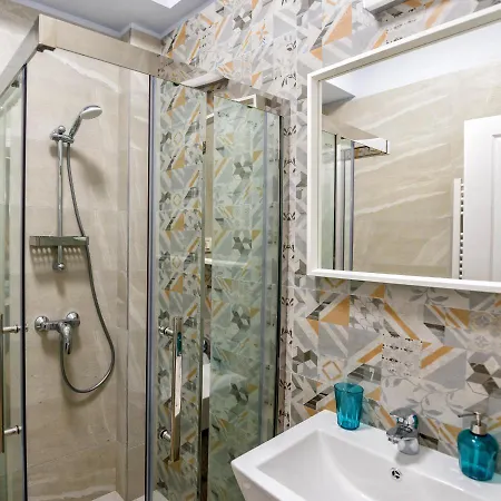 Aquarium Economy 6 * Năvodari